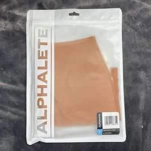 Alphalete Amplify 3.5” Shorts